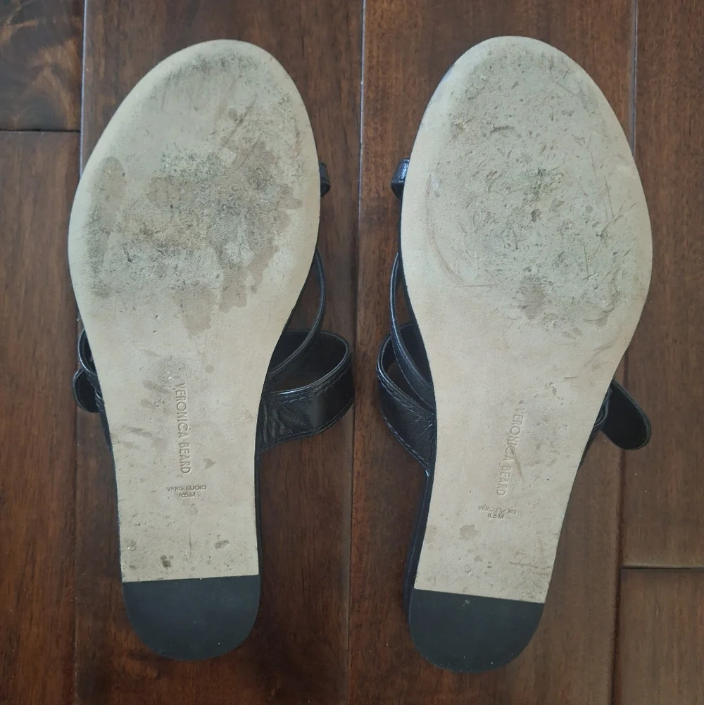 VERONICA BEARD Black Leather Slide Sandals with Gold Tone Buckle - Size 8.5 - Picture 5 of 9